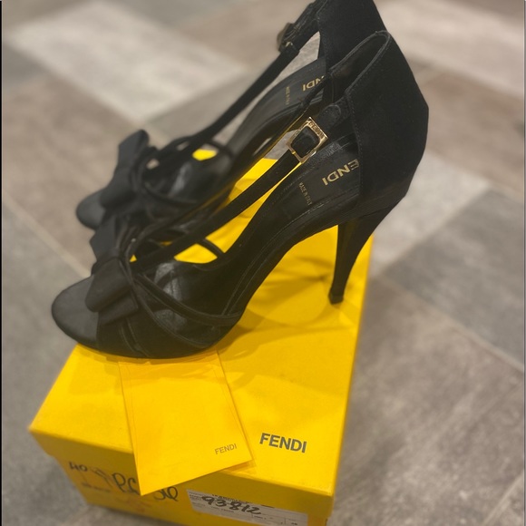 ❌Sold❌Fendi Satin Bow Ankle Strap Heels - Picture 1 of 11